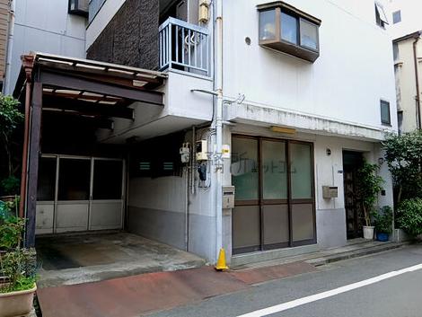 正面玄関