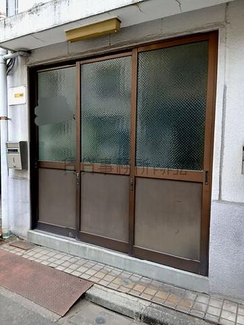 正面玄関