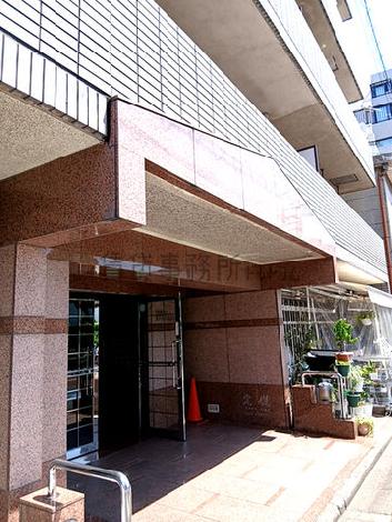 正面玄関