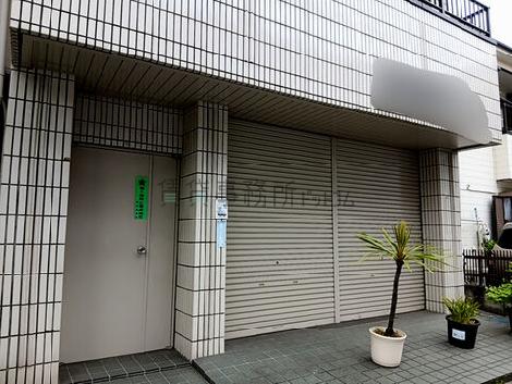 正面玄関