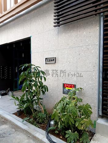 正面玄関