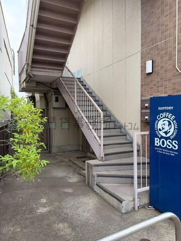 正面玄関