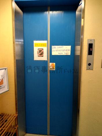 エレベーター