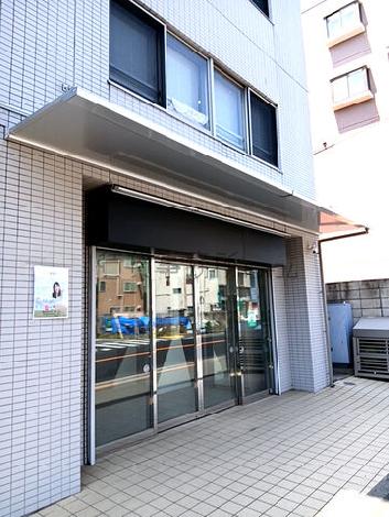 正面玄関