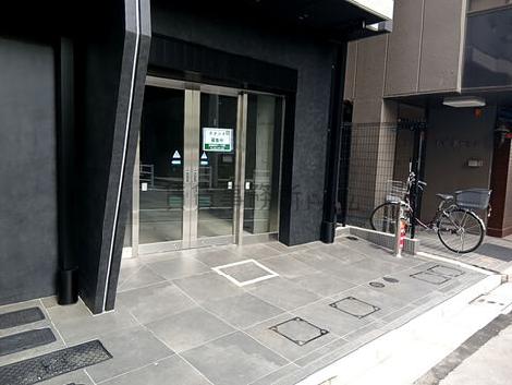正面玄関