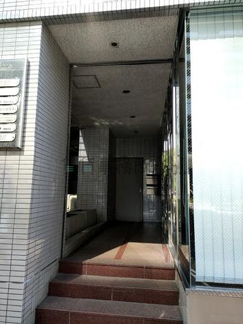正面玄関