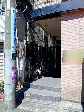 正面玄関