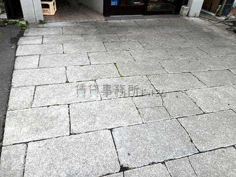 正面玄関