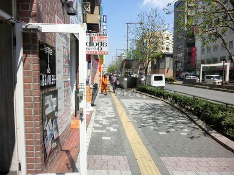 緑の多い歩道