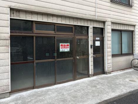 正面玄関