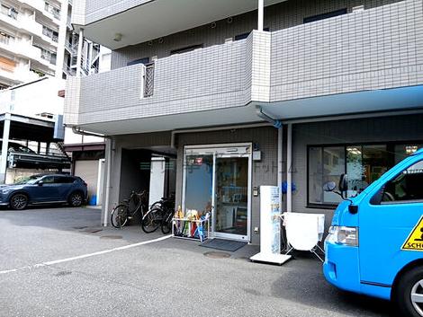 正面玄関