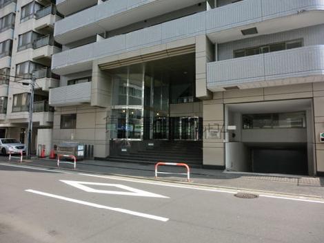 正面玄関