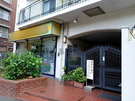正面玄関