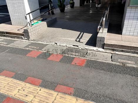 正面玄関