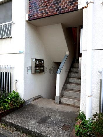 正面玄関
