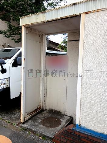 正面玄関