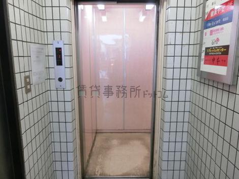 エレベーター