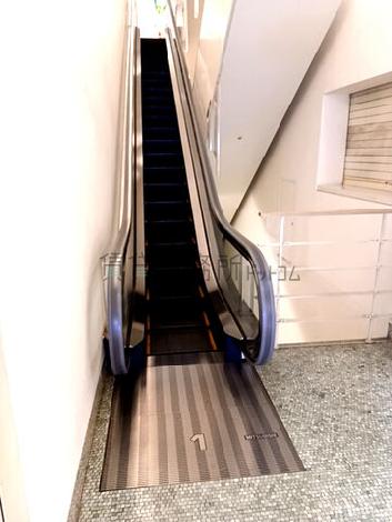 エスカレーター