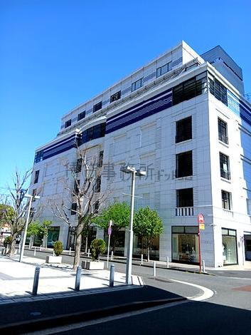 横浜山下町ビルの外観写真