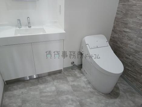 URE御徒町ビルのトイレ