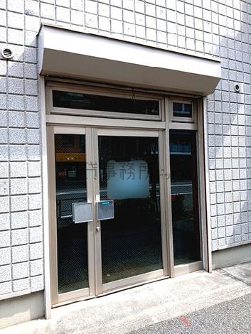 正面玄関