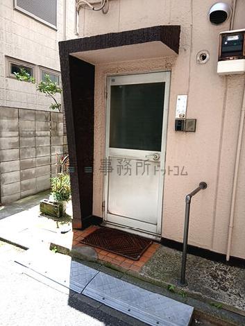 正面玄関