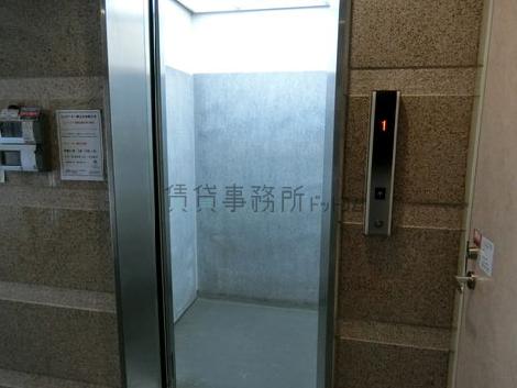 エレベーター