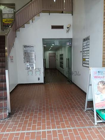 正面玄関