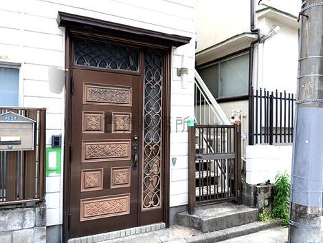 正面玄関
