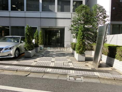 正面玄関