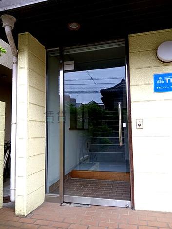 正面玄関