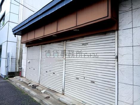正面玄関