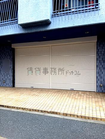 正面玄関