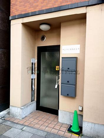 正面玄関
