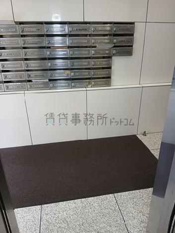 EV前エントランス