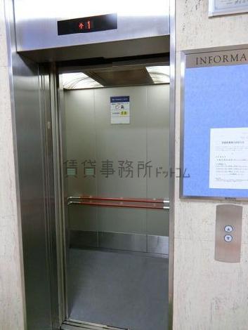 エレベーター