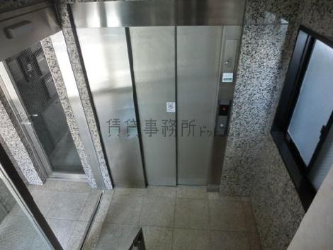 エレベーター