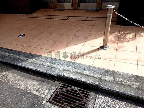 正面玄関