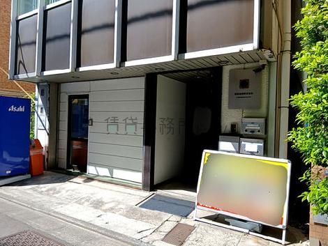 正面玄関