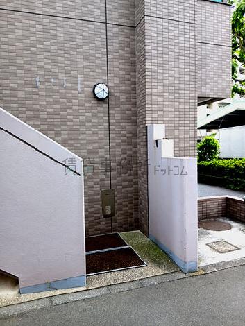 正面玄関