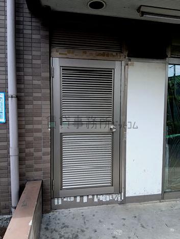 正面玄関
