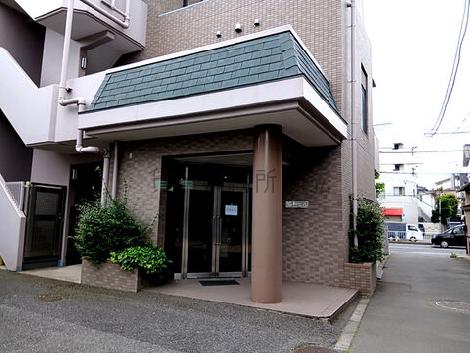 正面玄関