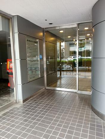 正面玄関