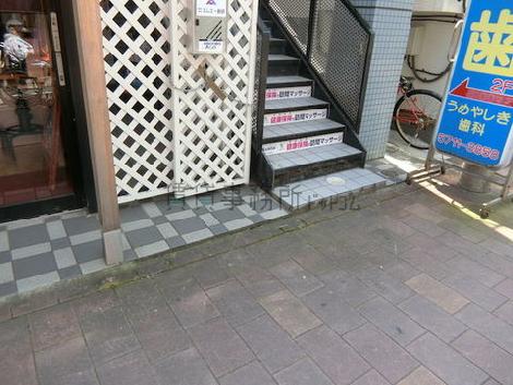正面玄関