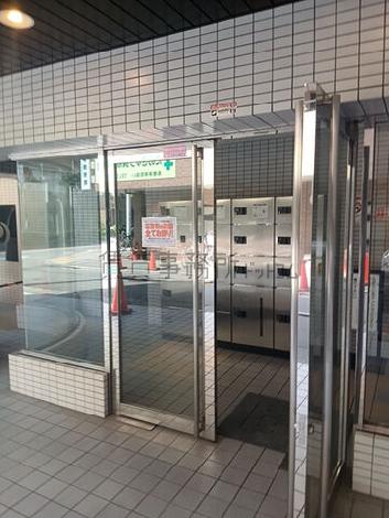 正面玄関