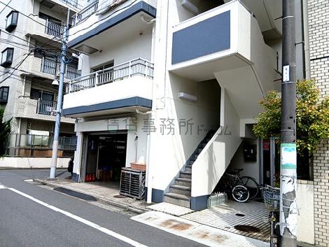 正面玄関