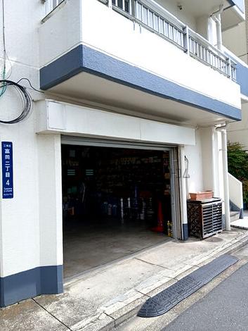 正面玄関