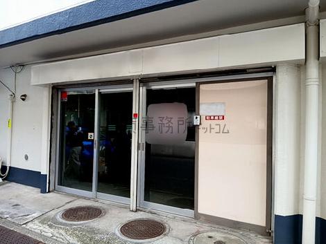 正面玄関