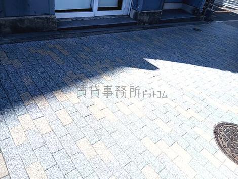 正面玄関