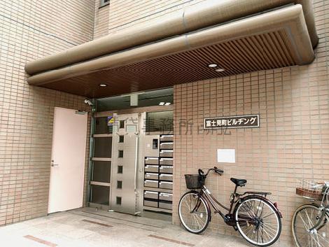 正面玄関
